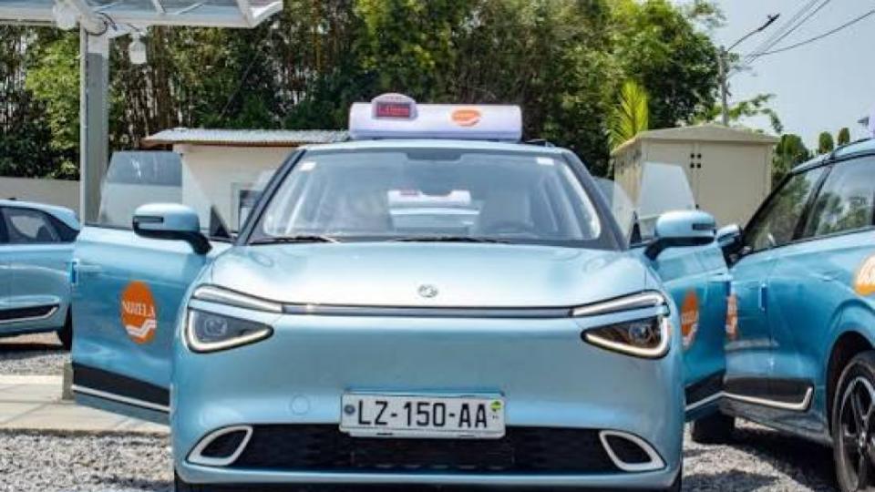 Le Gabon supprime la TVA sur les véhicules électriques pour accélérer la transition verte