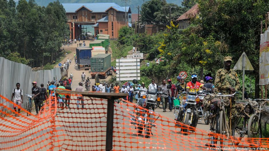 Épidémie d&rsquo;Ebola en RDC : frontières ouvertes et réponse urgente pour endiguer la crise