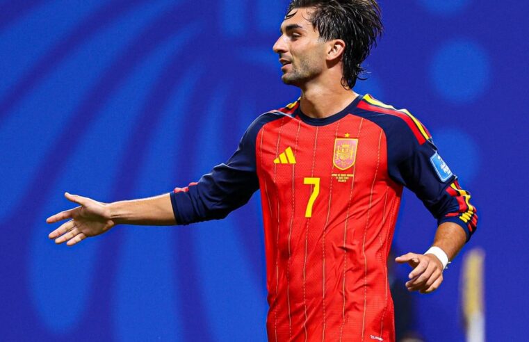 Ferran torres au psg : le fc barcelone reste ferme sur son attaquant