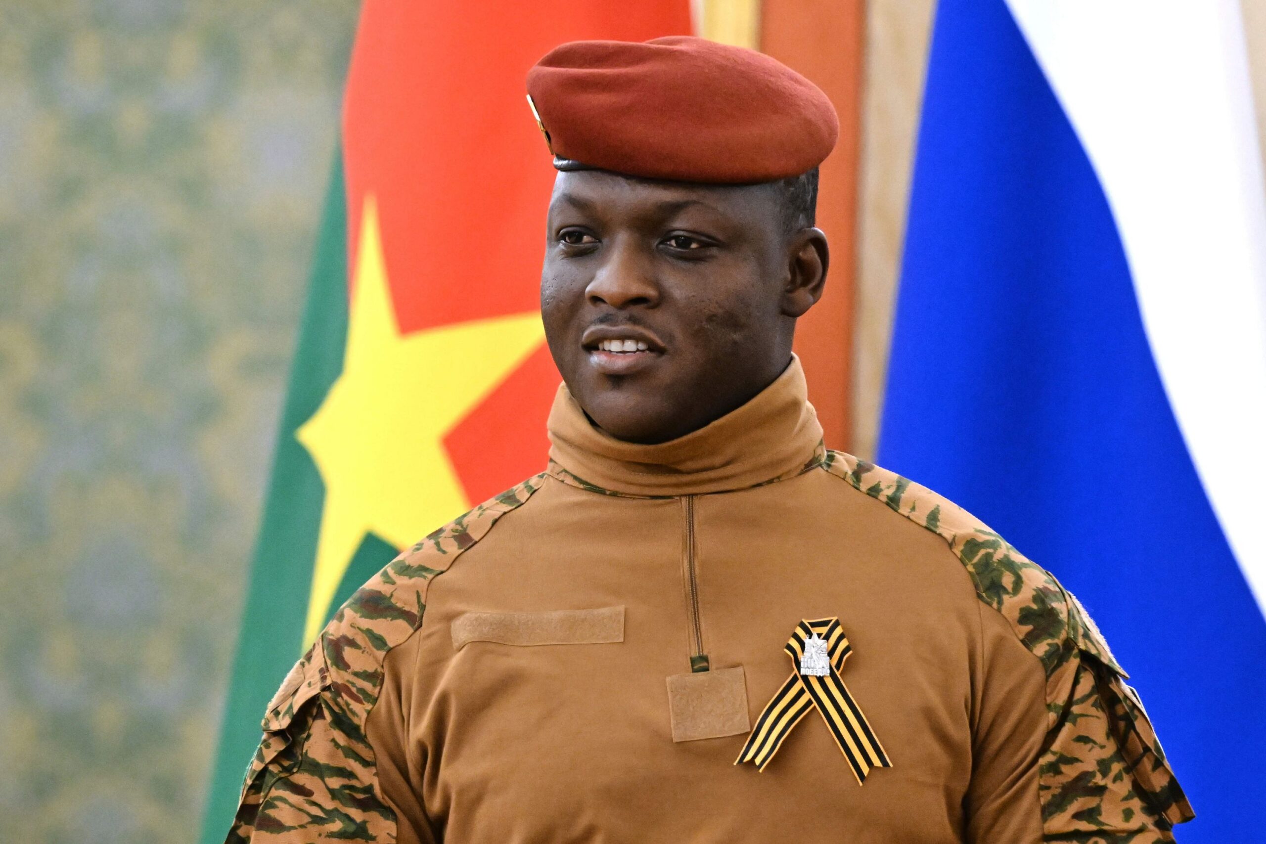 Ibrahim Traoré dénonce l&rsquo;esclavage arabe et le radicalisme islamique au Burkina Faso