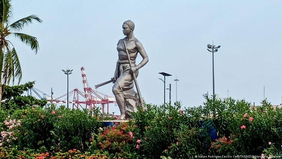 Femmes au Bénin : entre symboles et avancées politiques réelles
