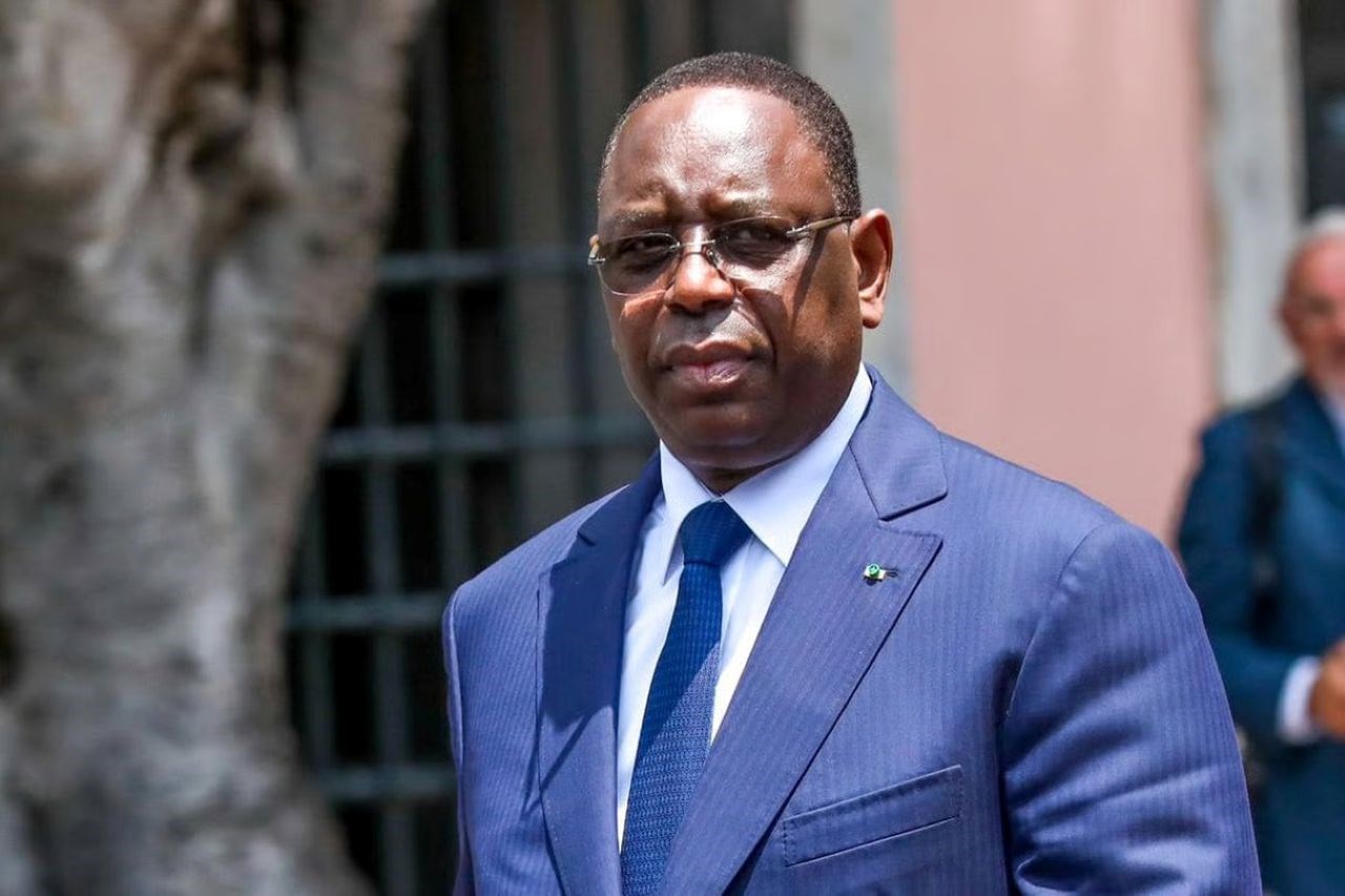 Retour de Macky Sall au Sénégal pour un entretien officiel avec Bassirou Diomaye Faye