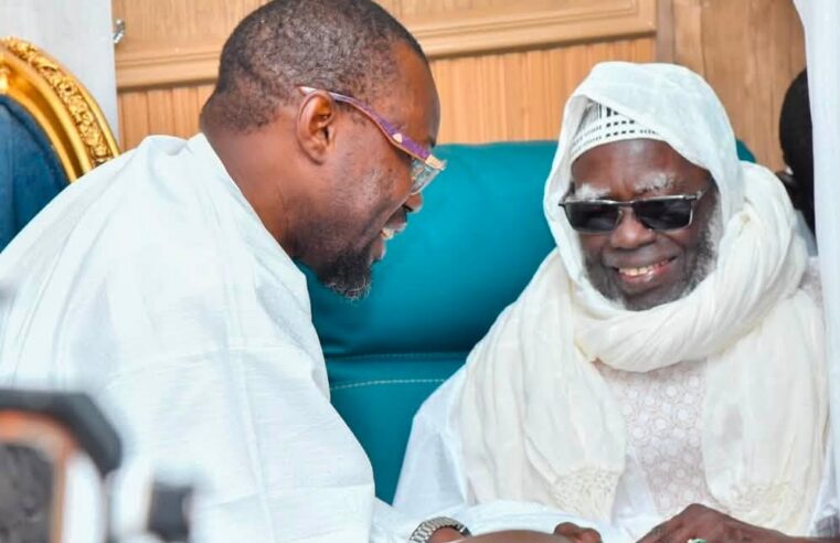 Ousmane Sonko à Touba : une rencontre spirituelle avant le Grand Magal 2026