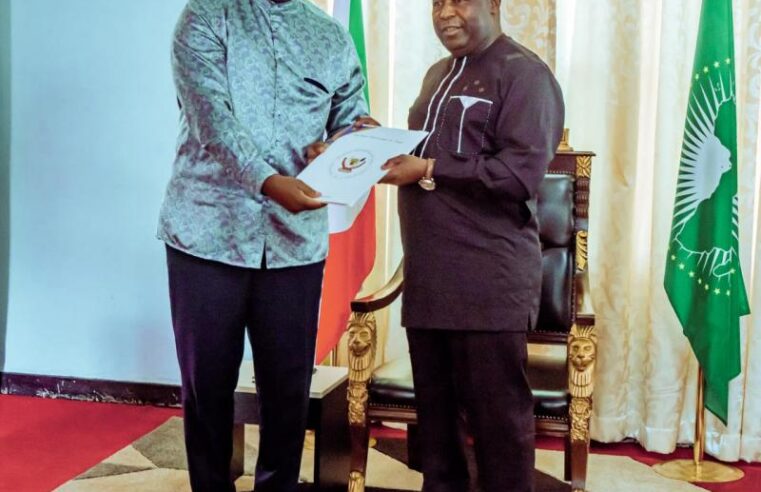 Diplomatie africaine : le représentant de Félix Tshisekedi en escale à Gitega après Kampala et Lomé