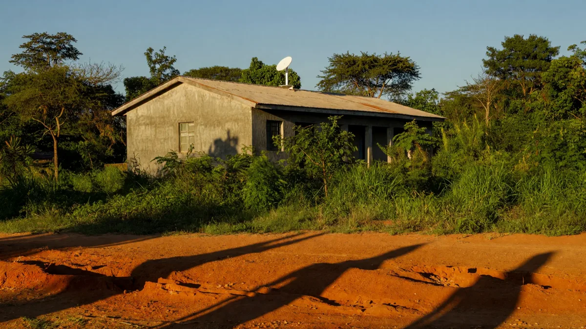 Starlink en Côte d&rsquo;Ivoire : une révolution pour les zones rurales isolées