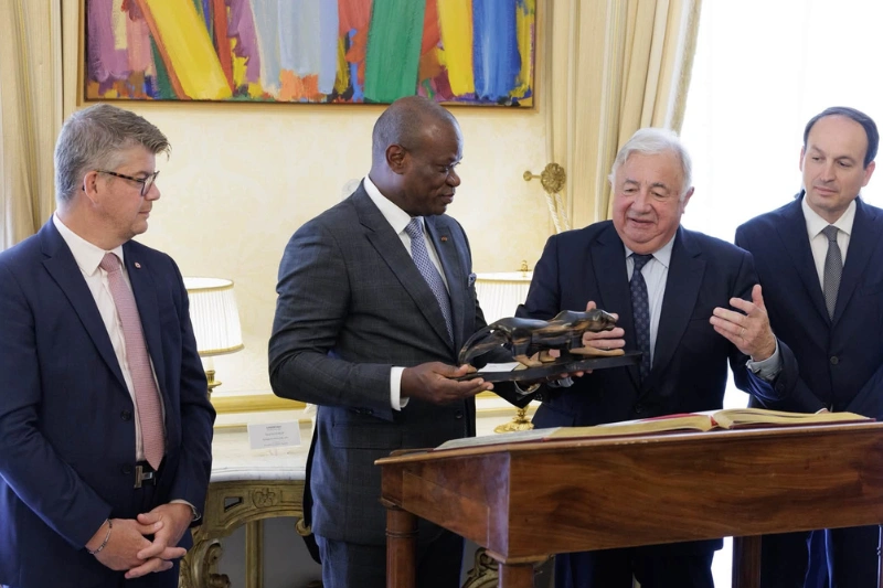 Gabon : une visite d’État à Paris pour redéfinir les liens franco-gabonais