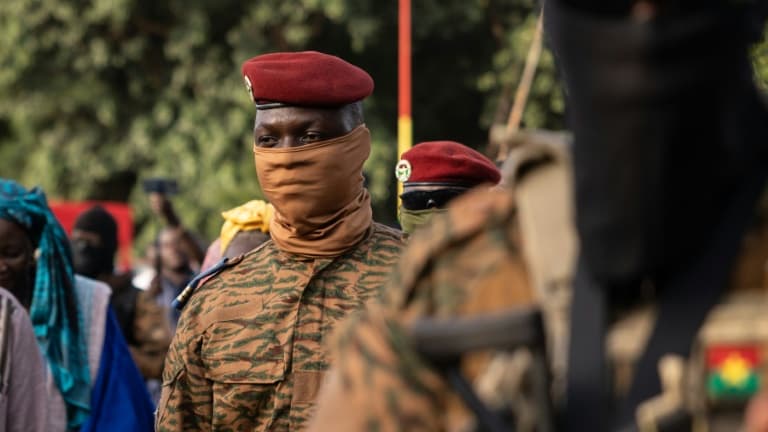 Retrait des diplomates français du Burkina Faso : une rupture diplomatique sans précédent