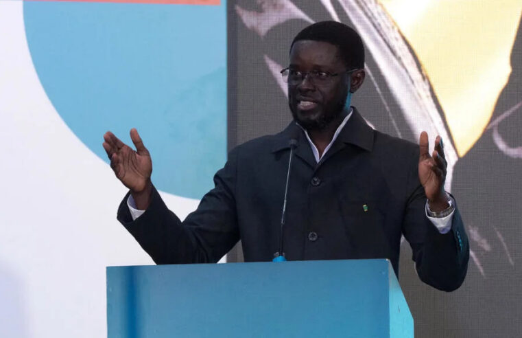 Président Diomaye Faye officialise son nouveau parti politique au Sénégal