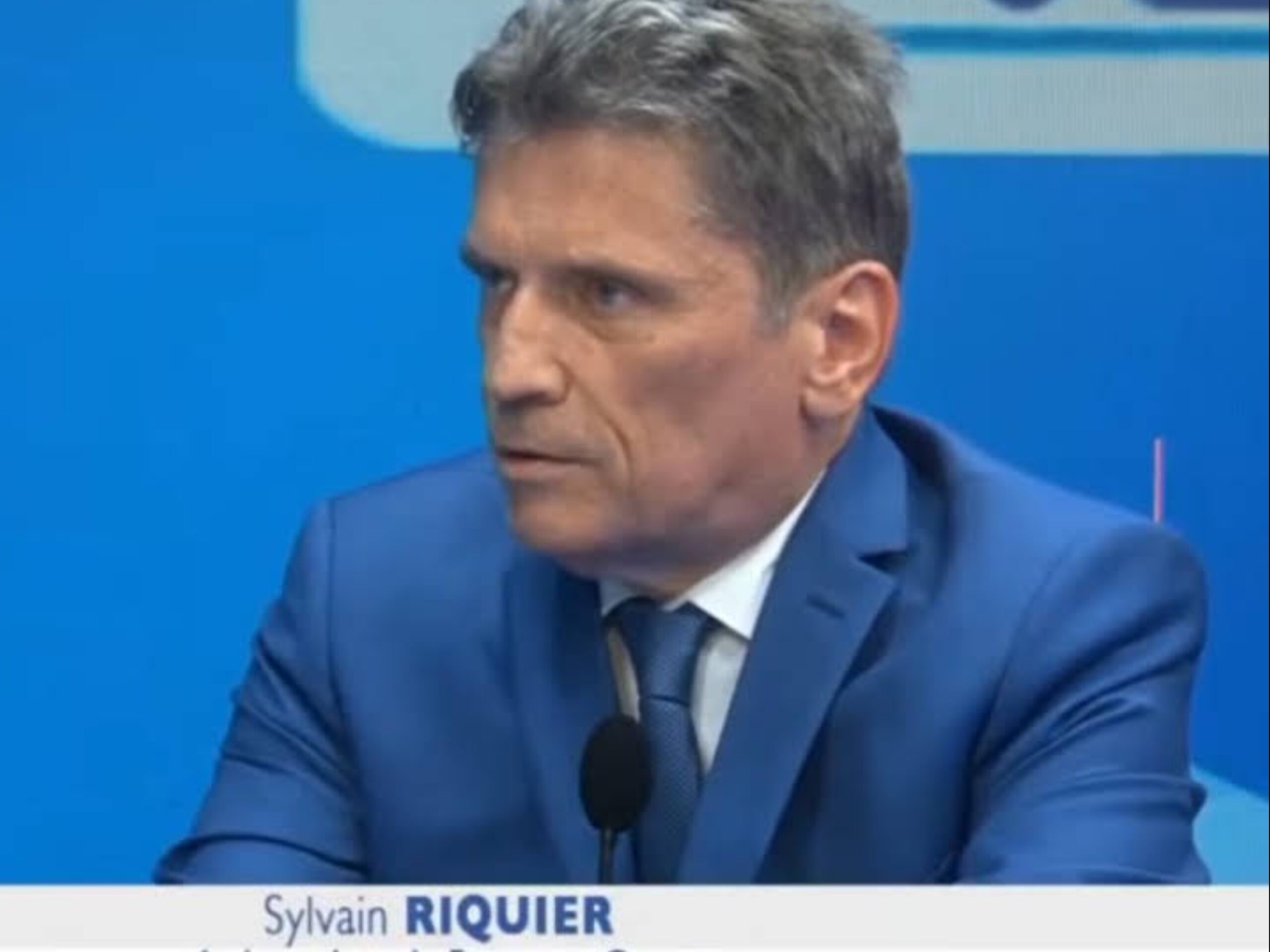Macron et la présidentielle camerounaise : l’ambassadeur français justifie le silence de Paris