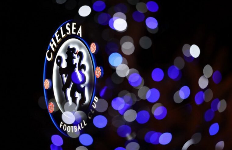 Chelsea évite le retrait de points en Premier League après une sanction historique