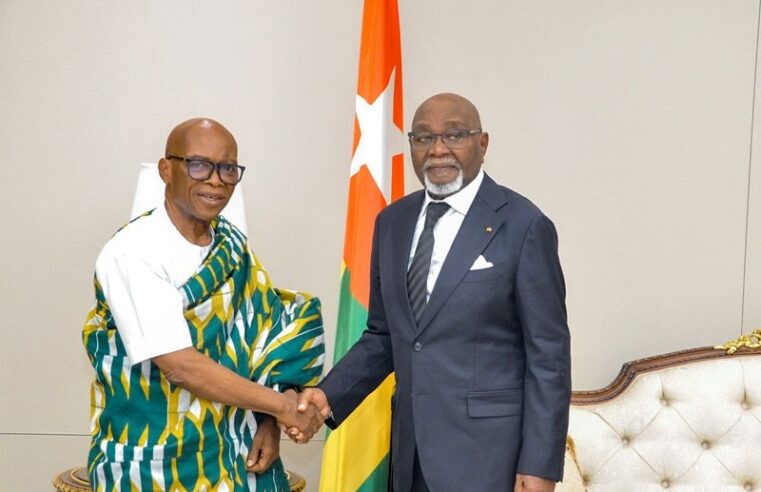 Trois ambassadeurs étrangers accrédités à Lomé pour renforcer les liens diplomatiques