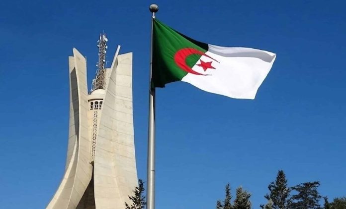 Rencontres diplomatiques entre responsables algériens et maliens