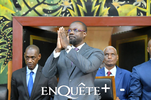 Illustration de l'installation de Ousmane Sonko à l'Assemblée
