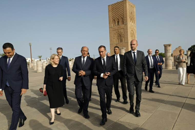 Sébastien Lecornu et sa délégation se rendent au Mausolée royal de Rabat