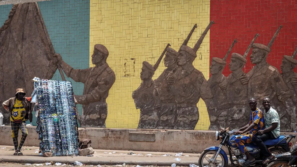 Réactions contrastées des Maliens face à une possible intervention militaire