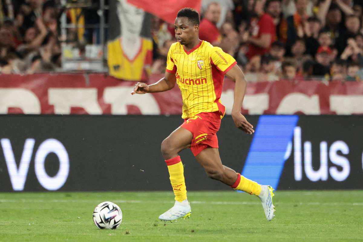 Mamadou Sangaré quitte Lens pour Brentford : un transfert record pour le Malien