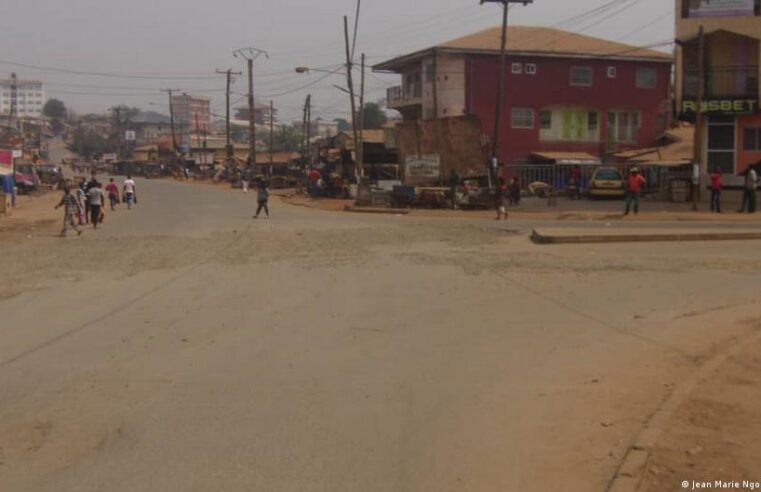 La route Douala Bafoussam dans un état déplorable et meurtrier