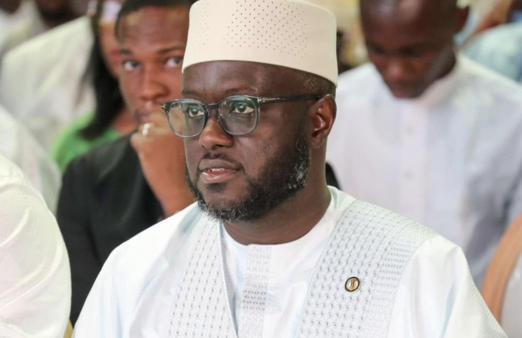 Élections locales au Sénégal : El Malick Ndiaye rejette catégoriquement tout report du scrutin