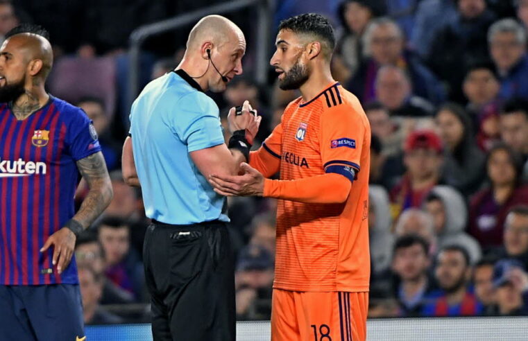 Arbitre de la ligue des champions : szymon marciniak dirige ol contre sparta prague