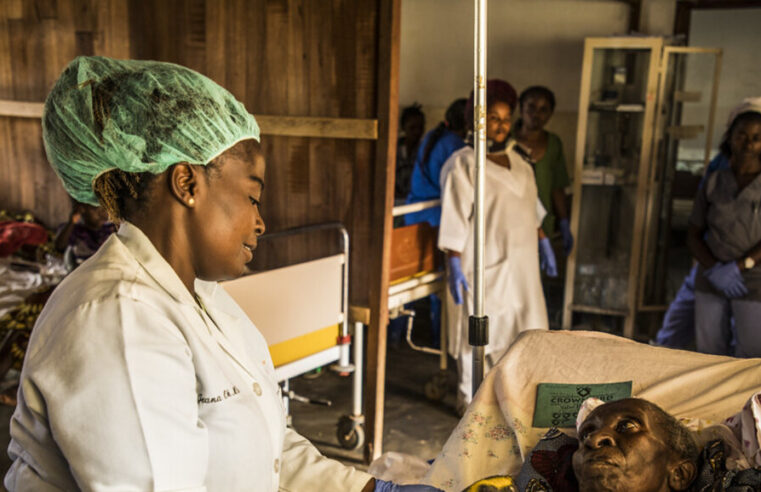 RDC : l&rsquo;épidémie d&rsquo;Ebola dépasse les 2 000 morts, un seuil historique