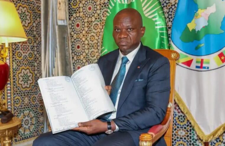 Gabon : les élections professionnelles s&rsquo;achèvent avec un rapport final remis au président Oligui Nguema