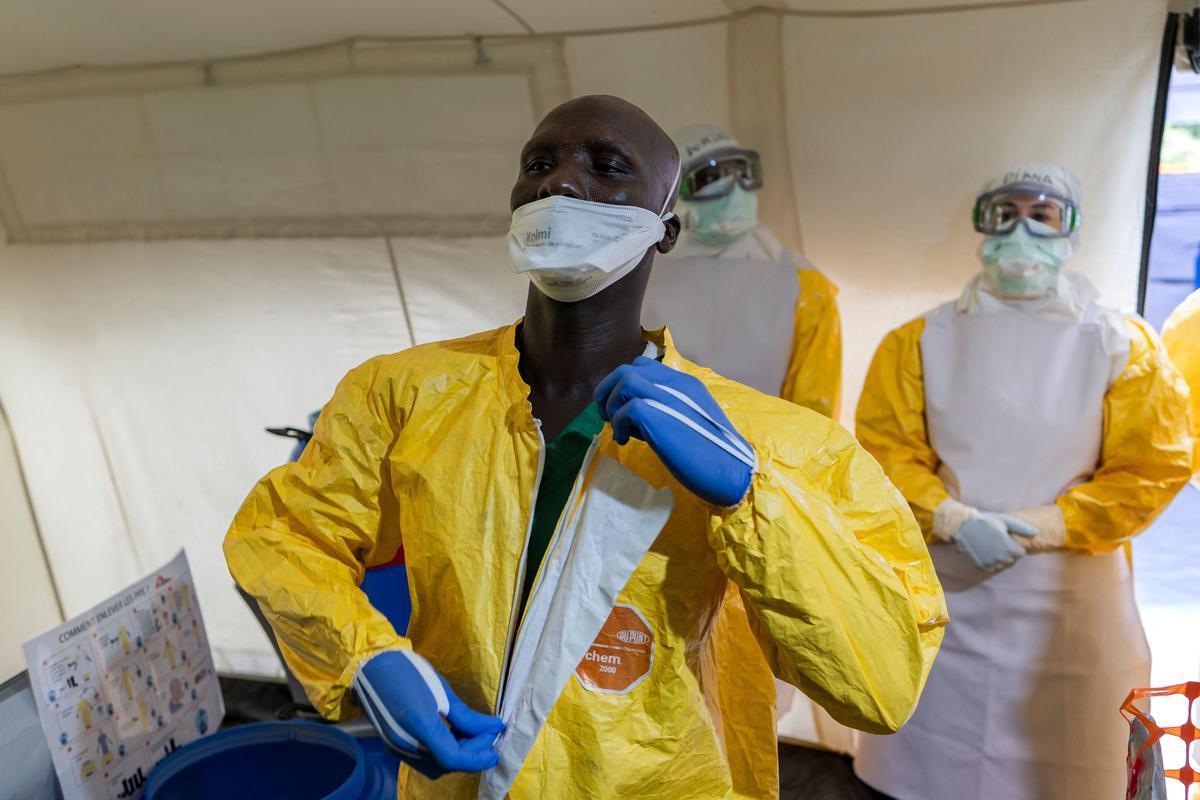 Visite historique du directeur général de l’OMS en RDC face à l’épidémie d’Ebola qui s’aggrave