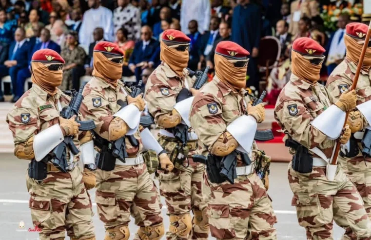 Défilé des forces spéciales guinéennes à Abidjan : un spectacle salué par la foule
