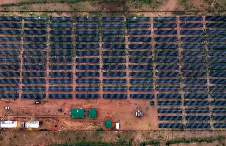 Tchad : à Adré, une centrale solaire ouvre la voie à l&rsquo;autonomie énergétique
