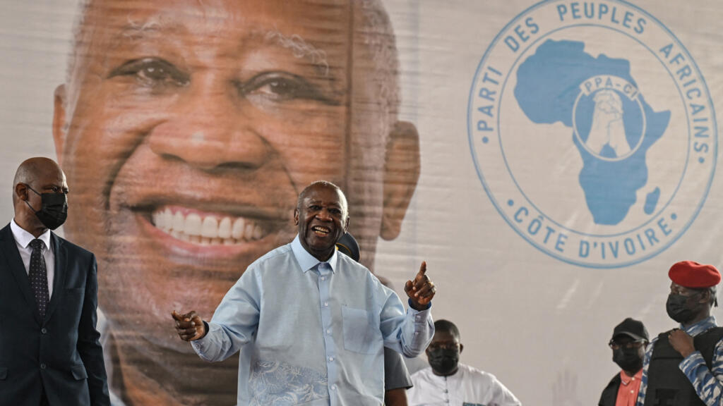 L'ancien président ivoirien Laurent Gbagbo, en train de s'exprimer lors du premier congrès du PPA-CI à Abidjan, en mai 2026.