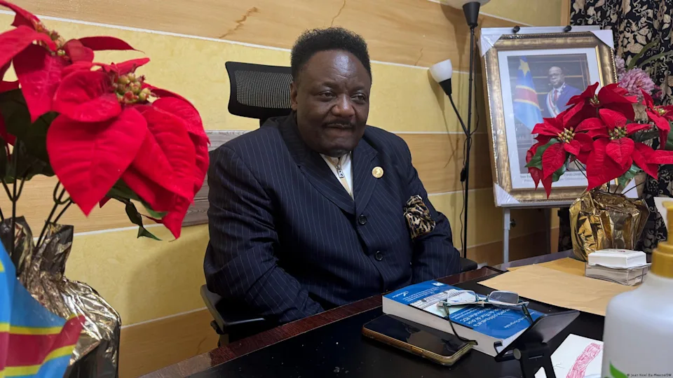 Joseph Olenghankoy, président du CNSA, lors d'une conférence de presse